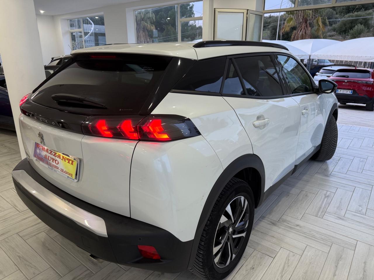 Peugeot 2008 BlueHDi130 S&S EAT8 Allure F1/PERLATO2023