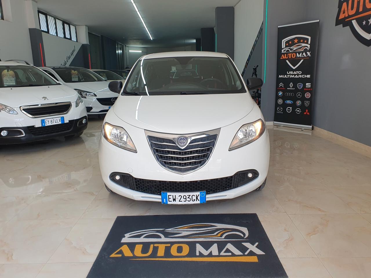 Lancia Ypsilon 1.3 MJT 95cv Platinum 2014