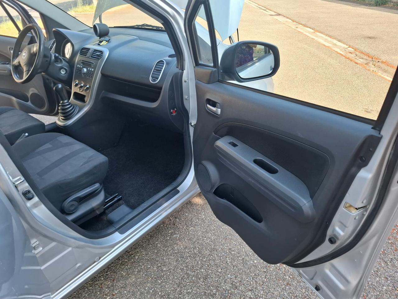 Opel Agila 1.2 SOLO 99.000 KM PER NEOPATENTATI