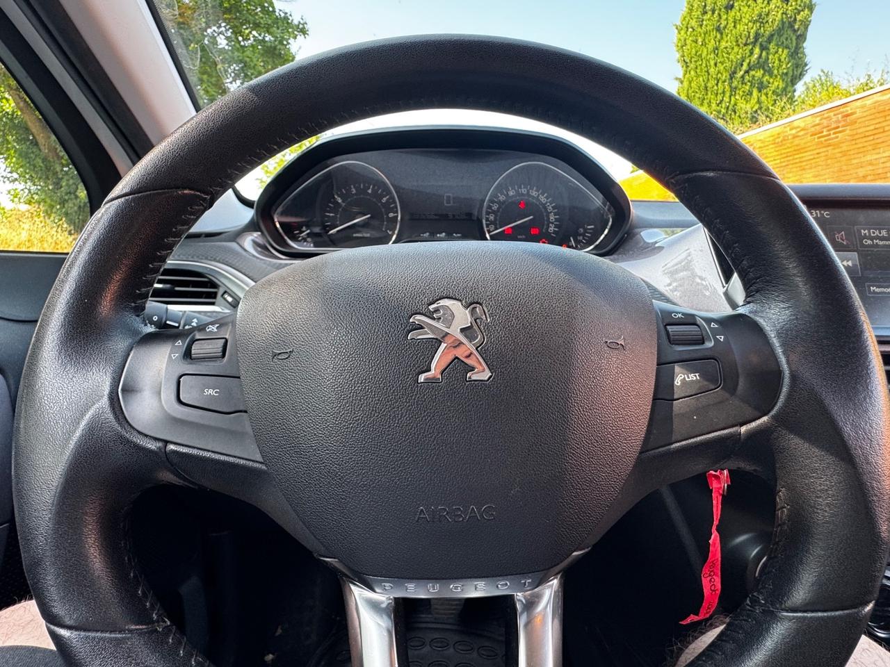 Peugeot 2008 PureTech 82 ETG5 S&S Allure