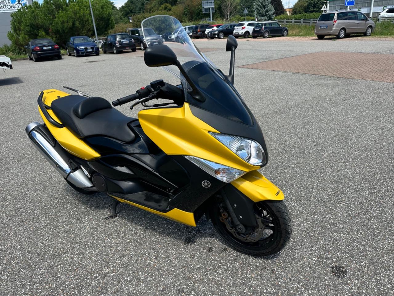 Yamaha Tmax 500