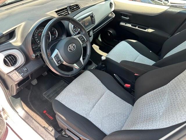 Toyota Yaris 1.0 5 porte Lounge