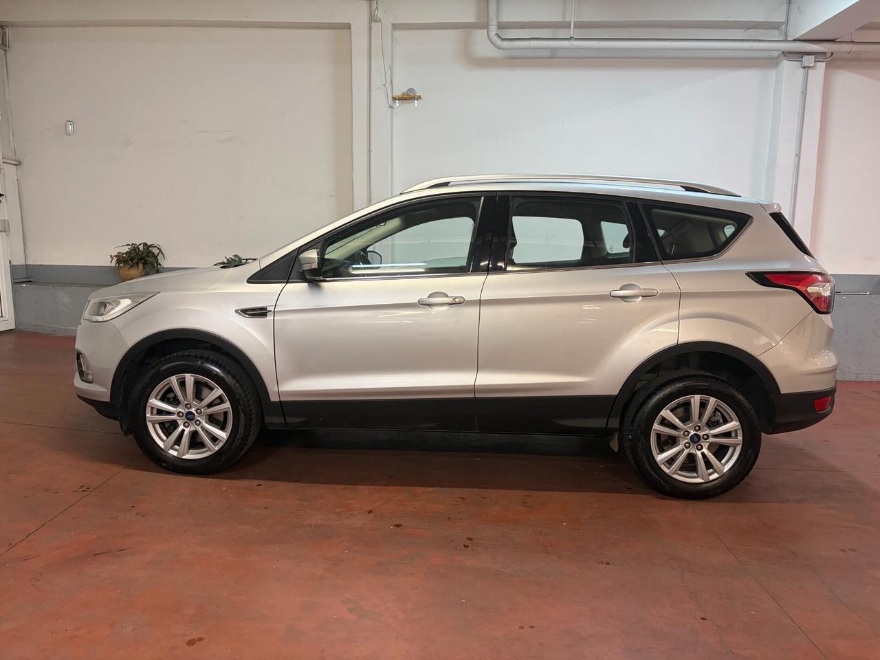 Ford Kuga 2.0 TDCI 120 CV S&S 2WD Business