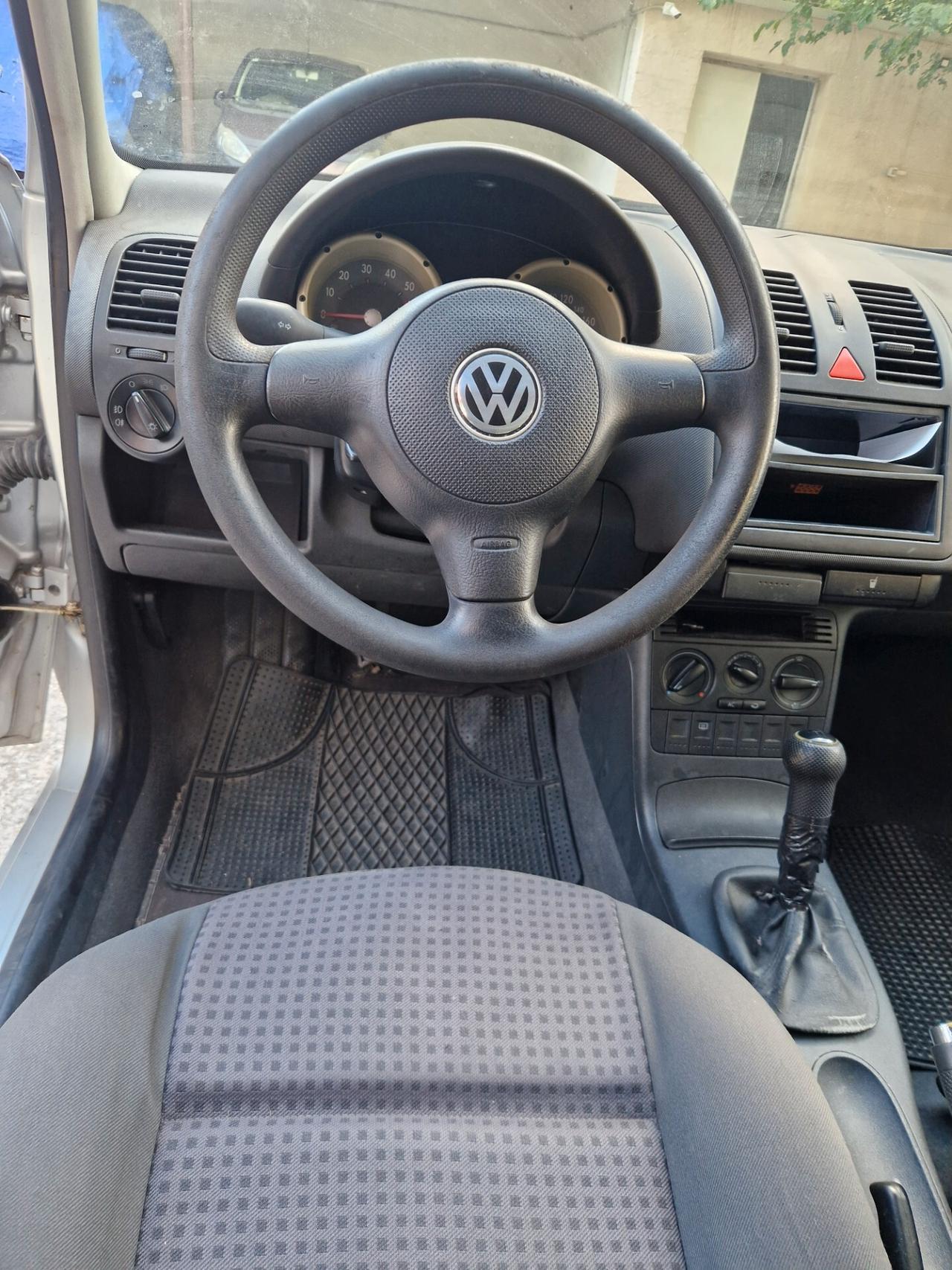 Volkswagen Polo 1.0 Benz 60CV - 2001