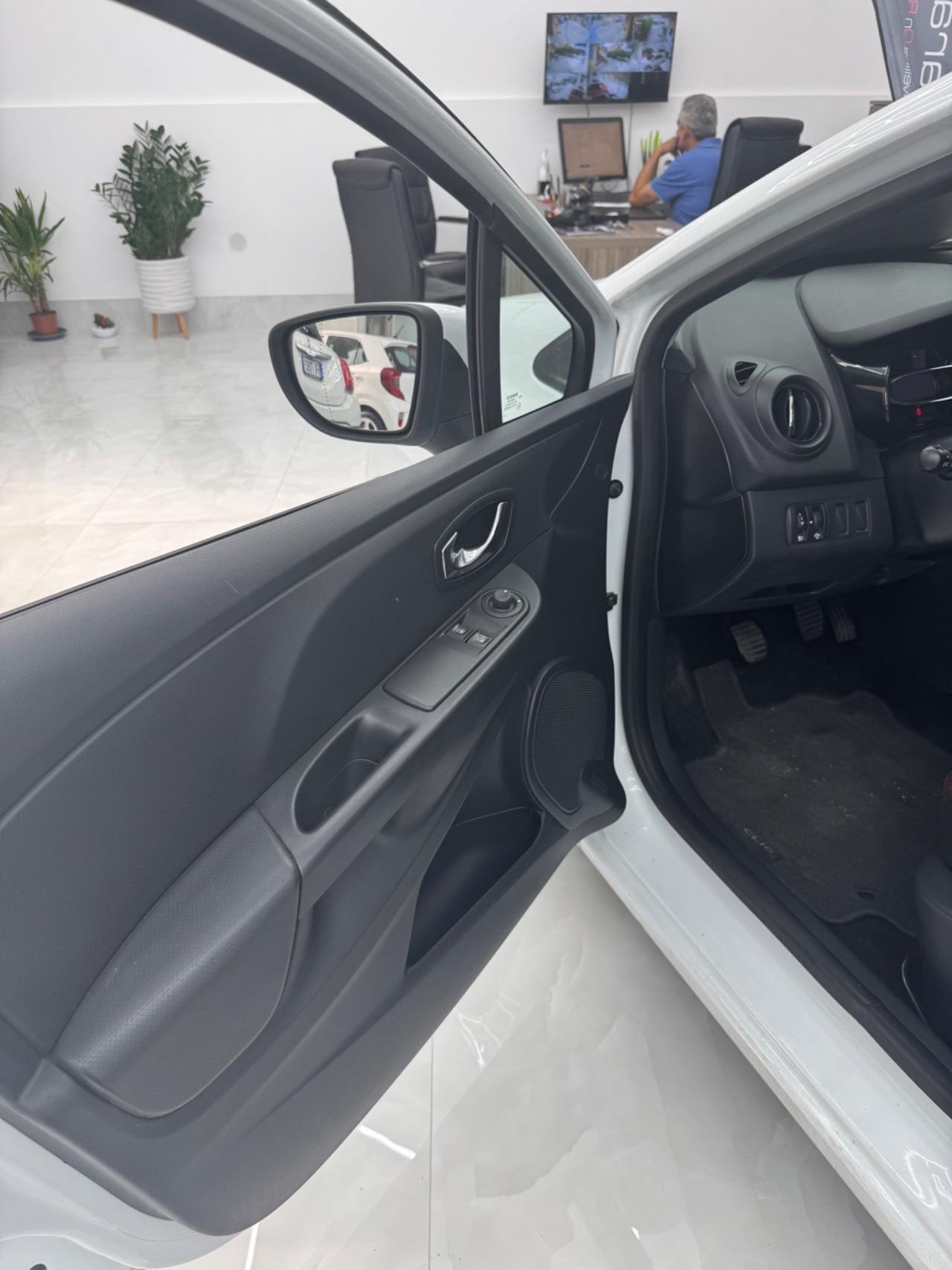 Renault Clio 1.5 dCi 8V 75CV 5 porte Live