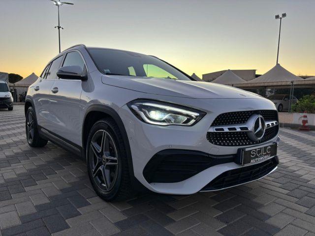 MERCEDES-BENZ GLA 200 d Automatic Premium