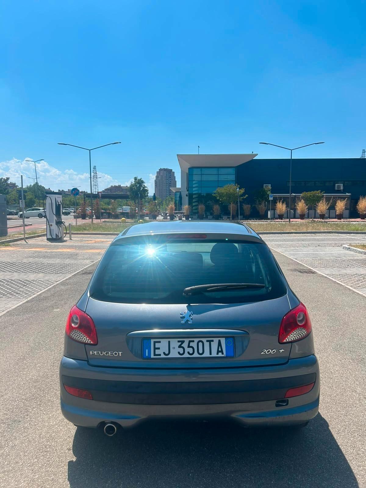 Peugeot 206 Plus 1.1 60CV 3p. Trendy