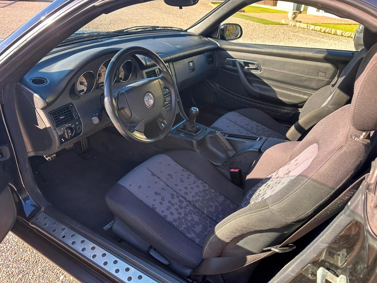 Mercedes-benz SLK 200