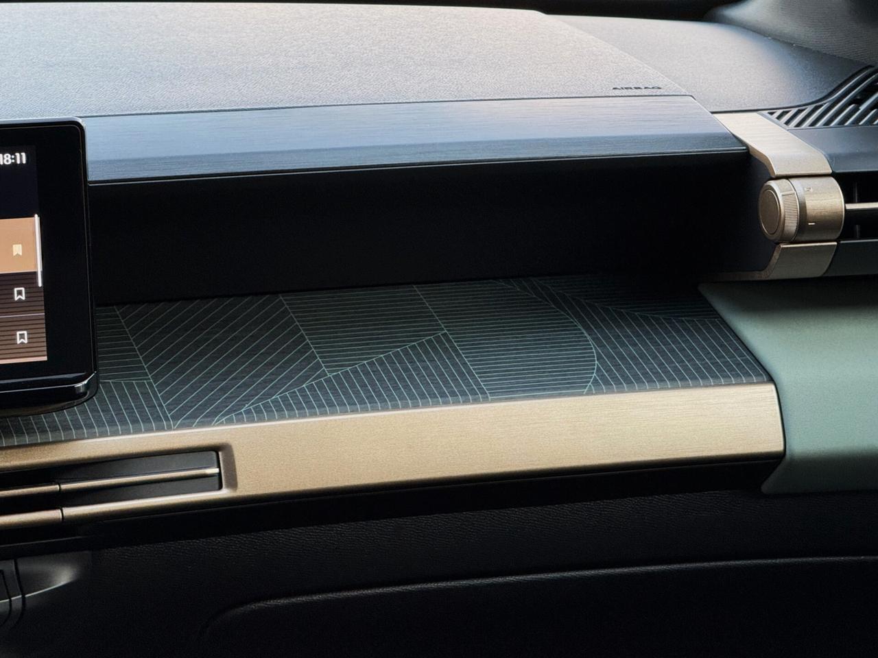 Lancia Ypsilon IV 1.2 MHEV 110CV E-DCT 101CV LED