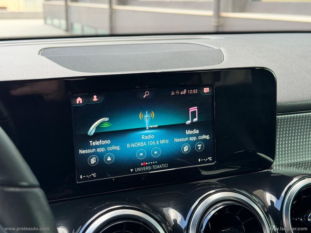 MERCEDES-BENZ GLB 200 d Automatic Sport