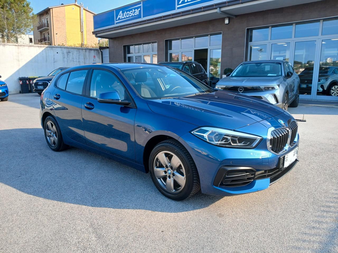 BMW 116 116i ADVANTAGE BENZ AUTO 2023