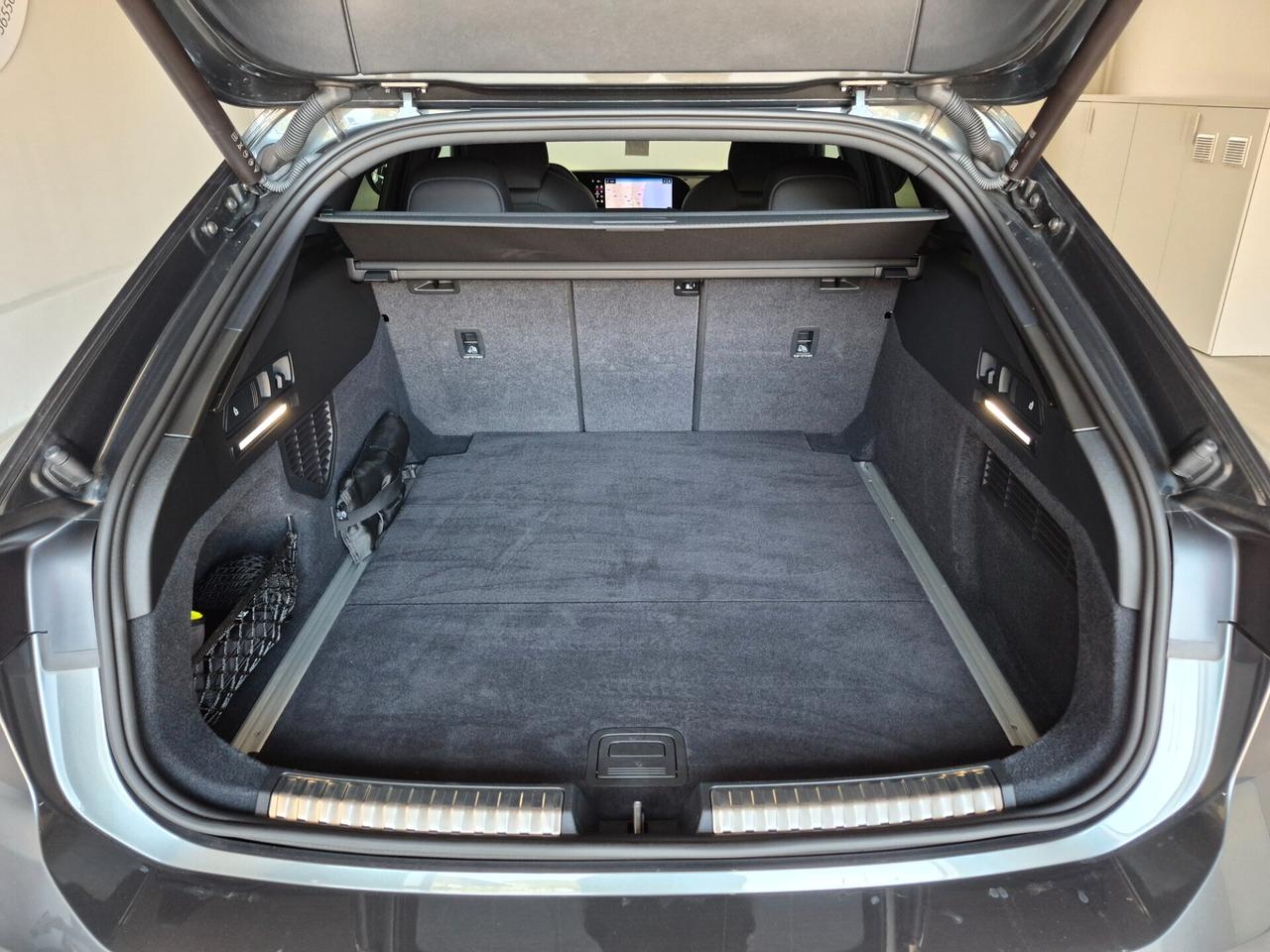 Audi A6 AVANT *NUOVO MODELLO* S LINE EDITION TDI S TRONIC TETTO MATRIX DISPLAY PASS. CLIMA 4ZONE 360° CARPLAY