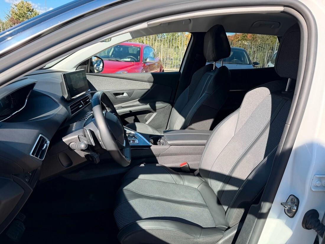 Peugeot 3008 Hybrid 225 e-EAT8 GT Pack