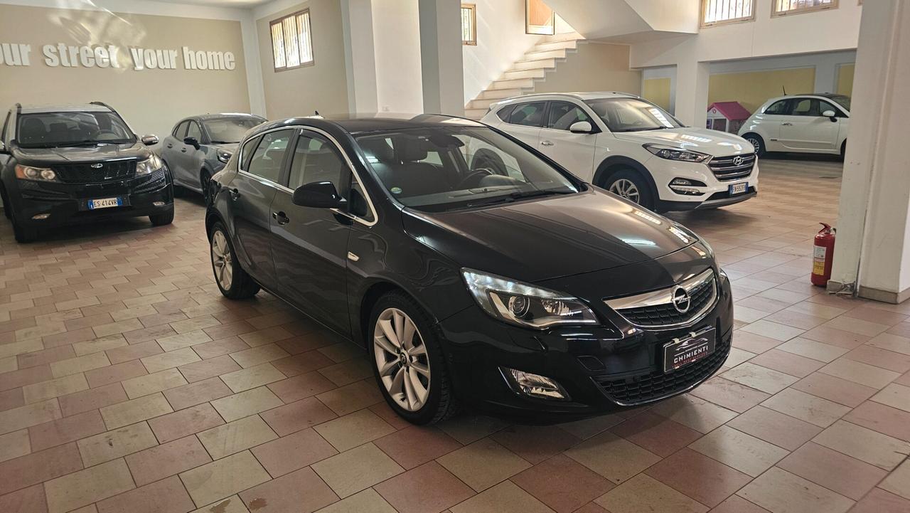 Opel Astra 1.7 CDTI 125CV 5 porte Cosmo