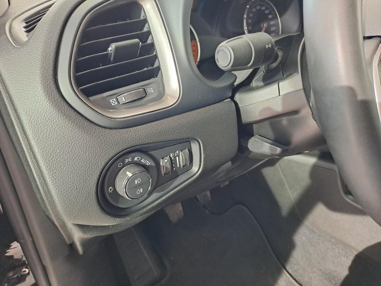 Jeep Renegade 1.6 Mjt 130 CV Limited 2023 full led