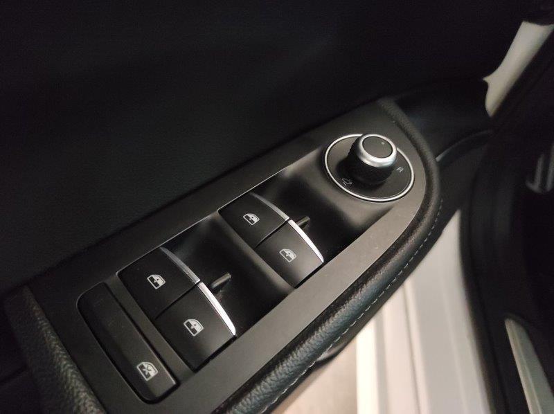 ALFA ROMEO Giulia (2016) - Giulia 2.2 Turbodiesel 160 CV AT8 Sprint