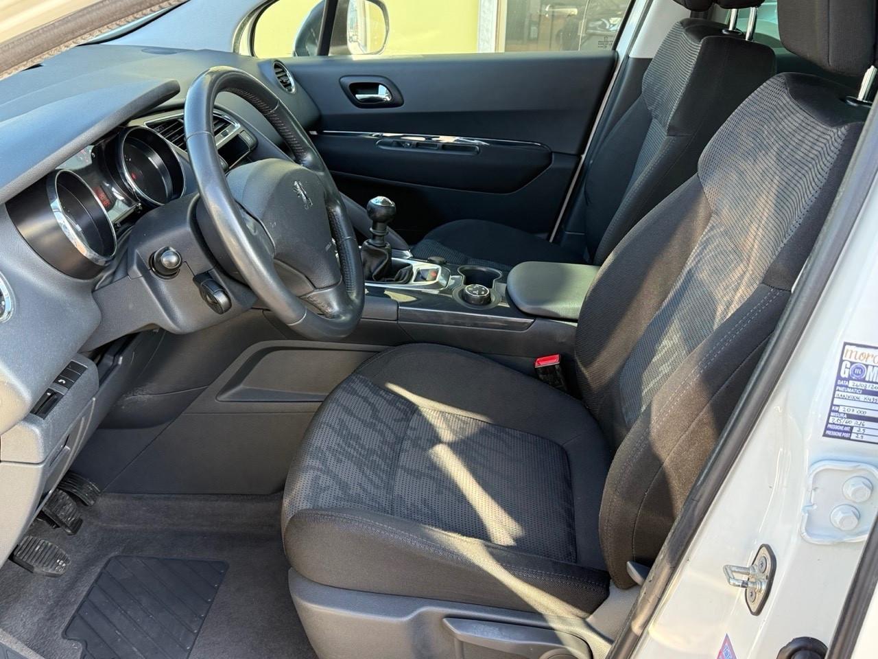 Peugeot 3008 1.6 HDi 112CV