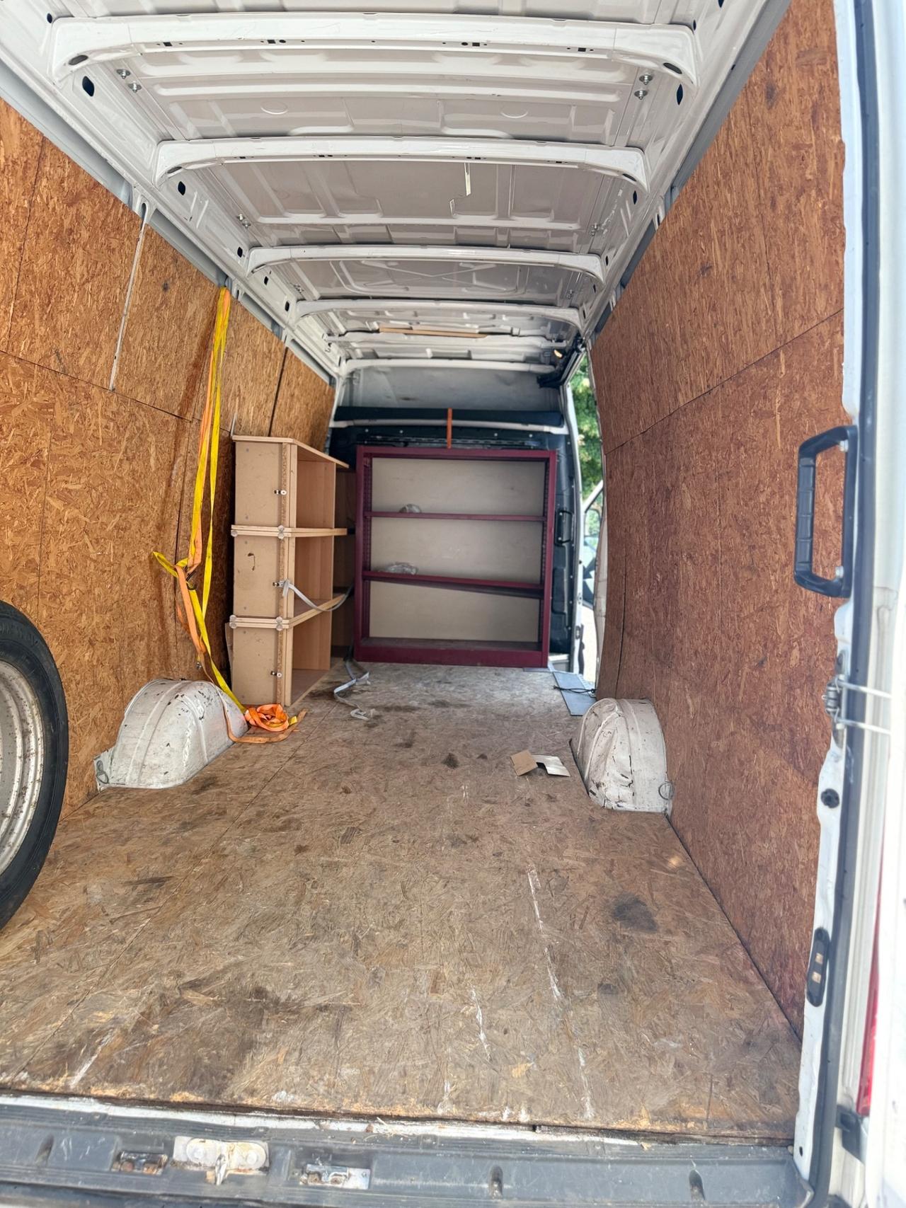 Iveco Ecodaily 35S18VP 3.0 Hpt PL-TA Midivan