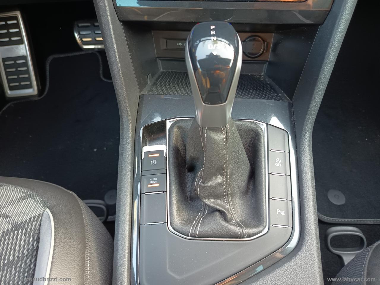 VOLKSWAGEN Tiguan 2.0 TDI 150CV SCR DSG R-Line