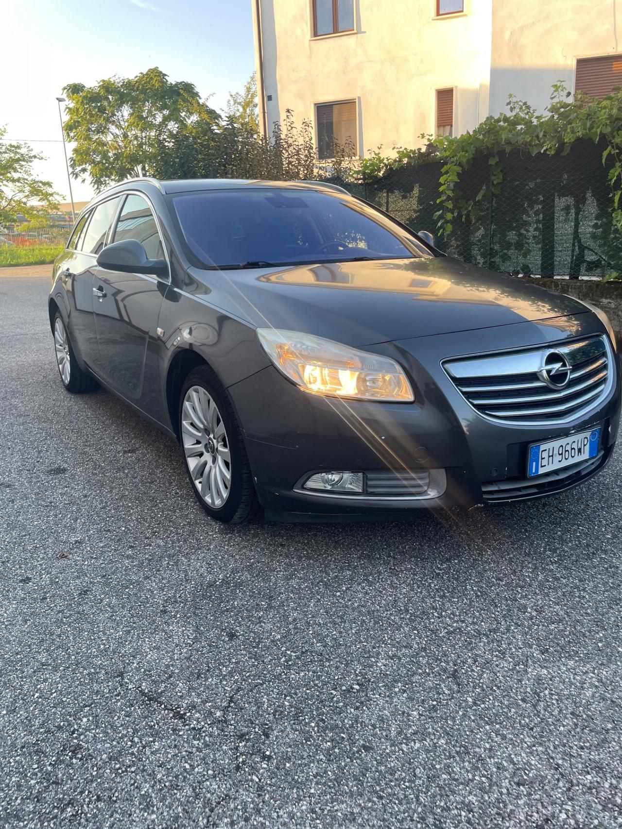 Opel Insignia 2.0 CDTI 4x4 160CV Start&Stop Sports Tourer Cosmo