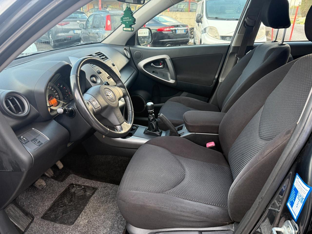 Toyota RAV 4 RAV4 2.2 D-4D 136 CV Luxury