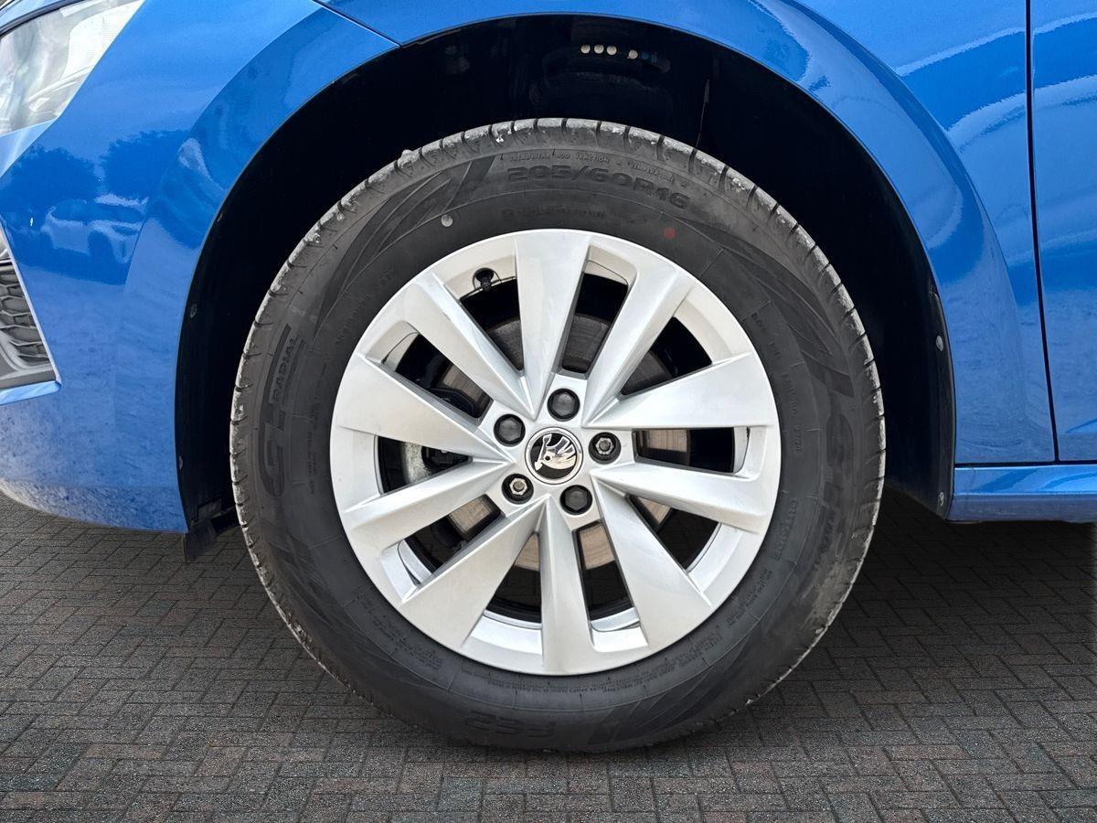 SKODA Kamiq 2024 - Kamiq 1.0 tsi Selection 95cv