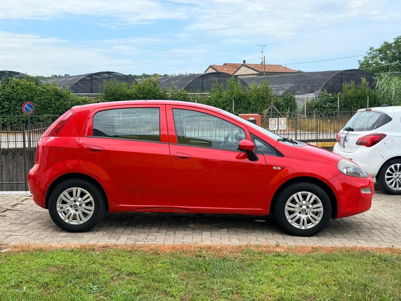 Fiat Punto 1.2 8V 5 porte Lounge 69cv