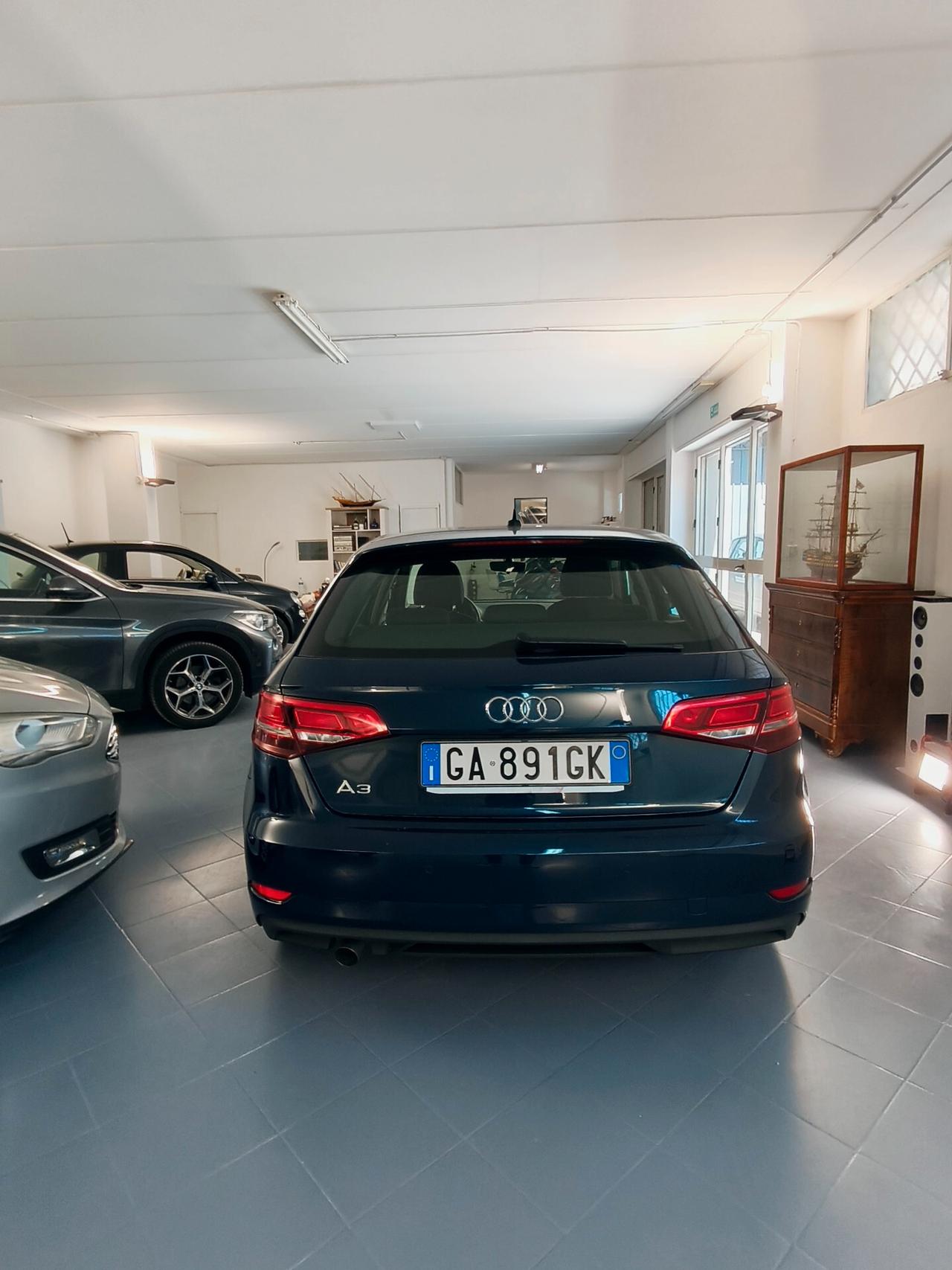 Audi A3 SPB 30 TDI Business