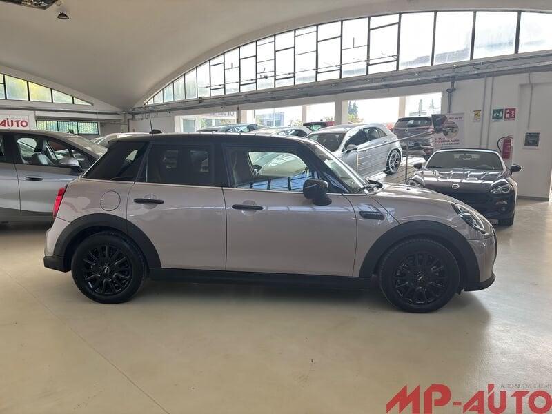 MINI Mini 5 porte Mini 5p 1.5 Cooper Essential auto