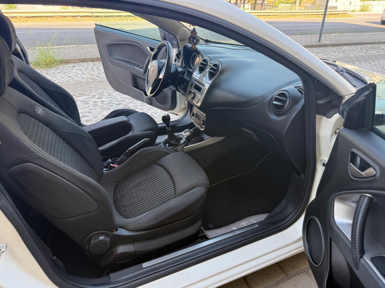 Alfa Romeo MiTo 1.4 T 120 CV GPL Distinctive Premium Pack