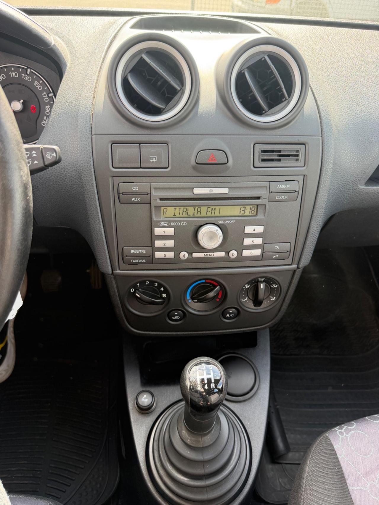 Ford Fiesta 1.4 TDCi 5p. Ghia