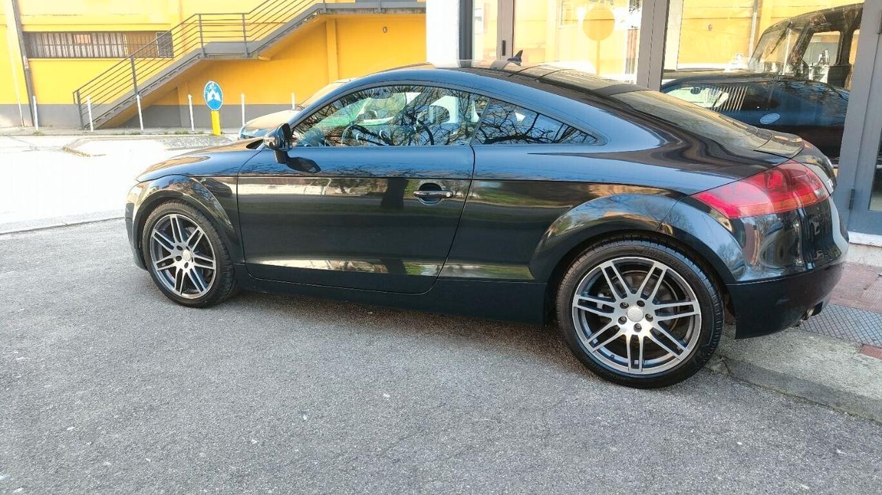 Audi TT Coupé 2.0 TFSI