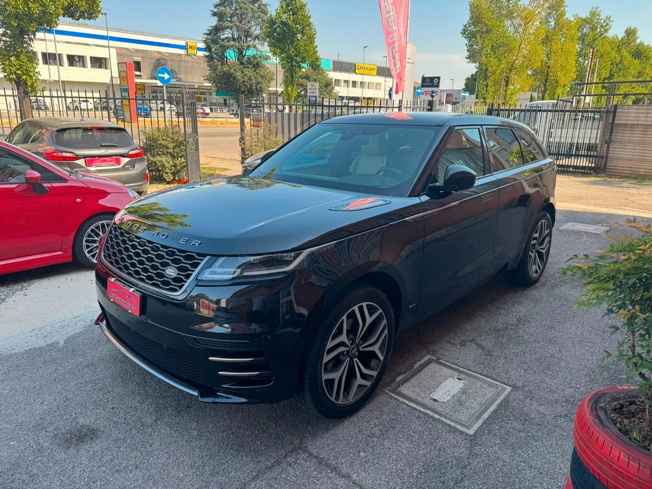 Land Rover Range Velar 2.0D I4 240 CV R-Dynamic SE