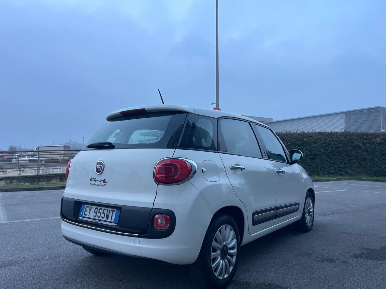 Fiat 500L 1.3 Multijet 95 CV Dualogic Lounge