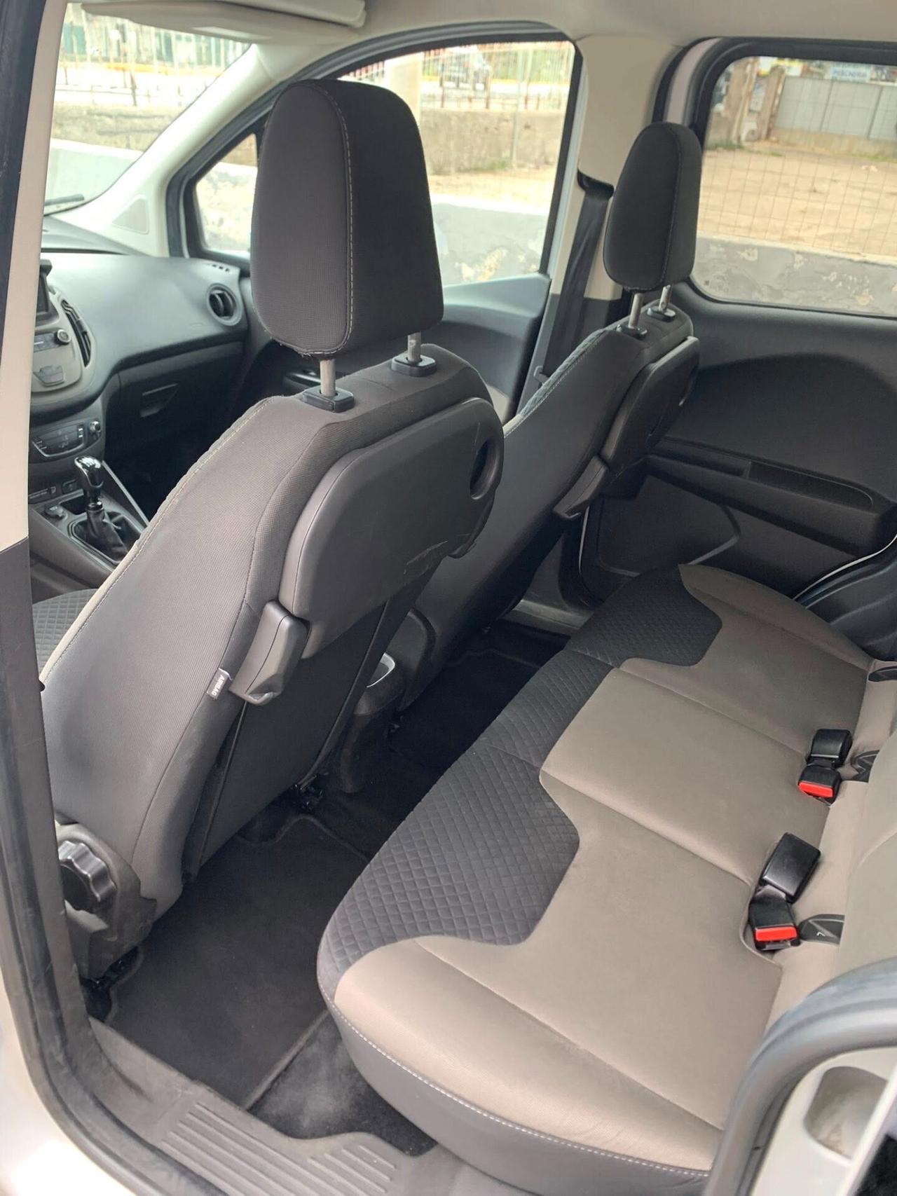 Ford Tourneo Courier 1.5 TDCI 75 CV S&S Plus