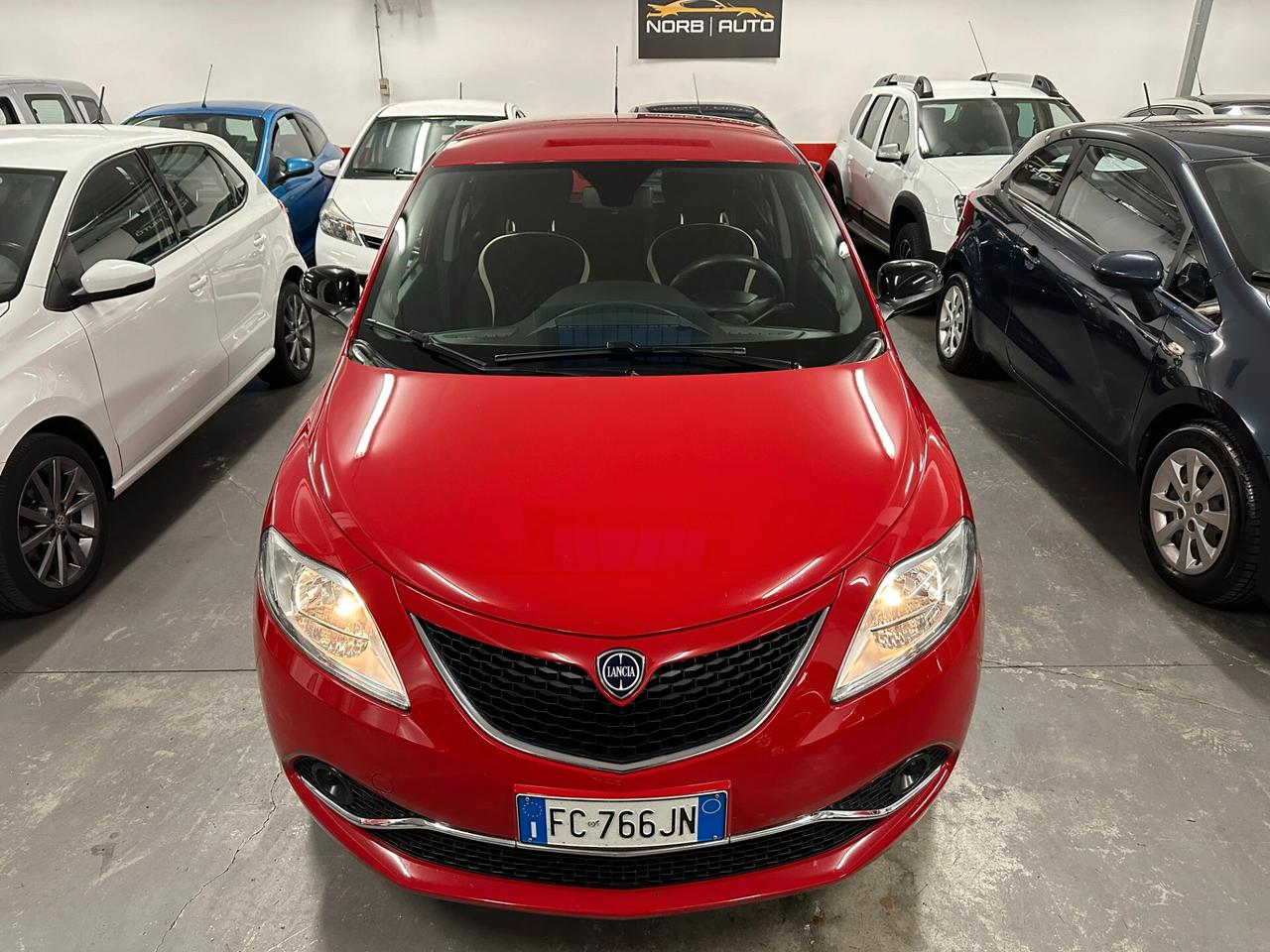 Lancia Ypsilon 1.2 69 CV 5 porte GPL Ecochic Gold