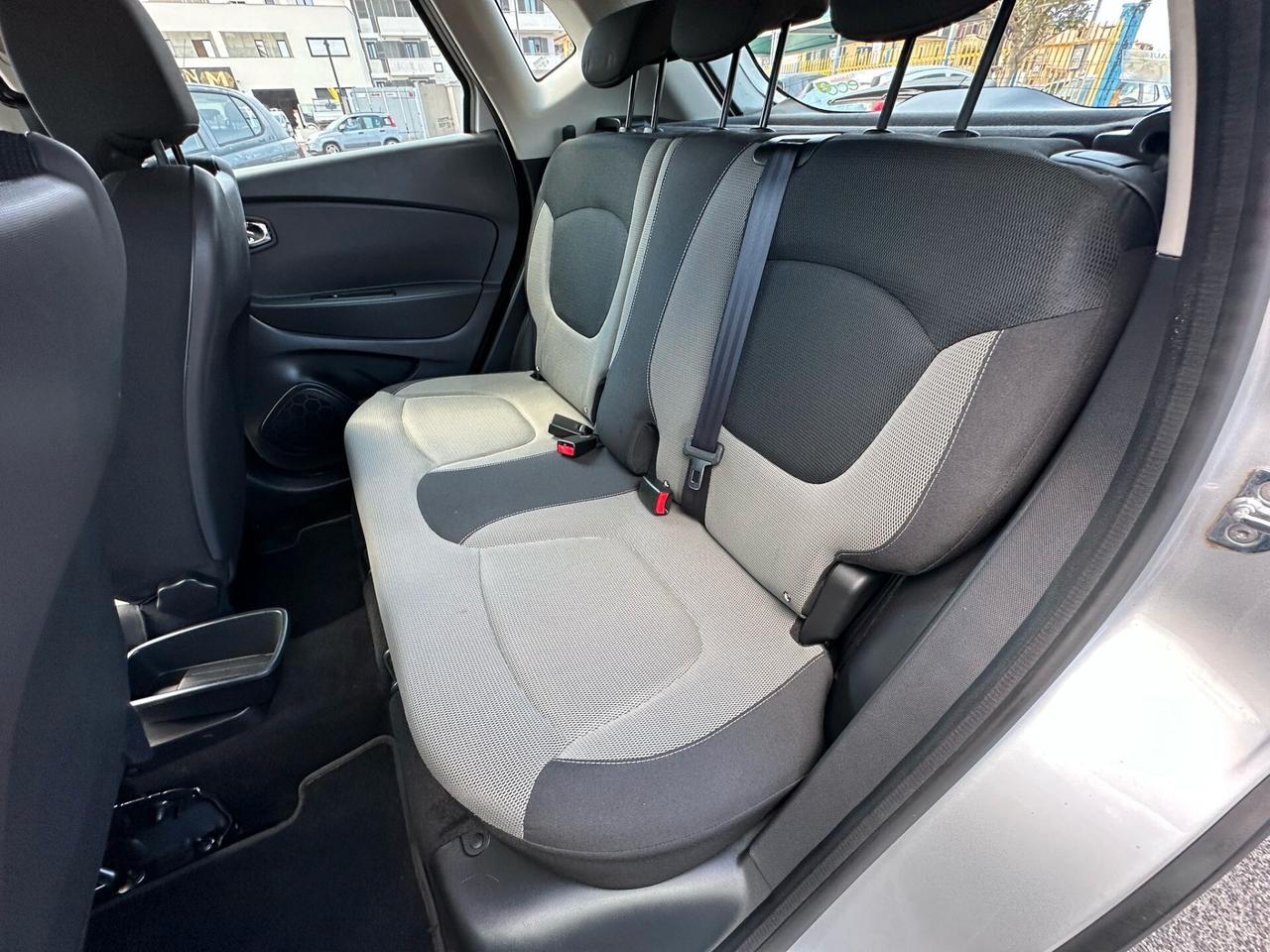RENAULT CAPTUR 0.9TCE 90CV BENZINA 110MILAKM