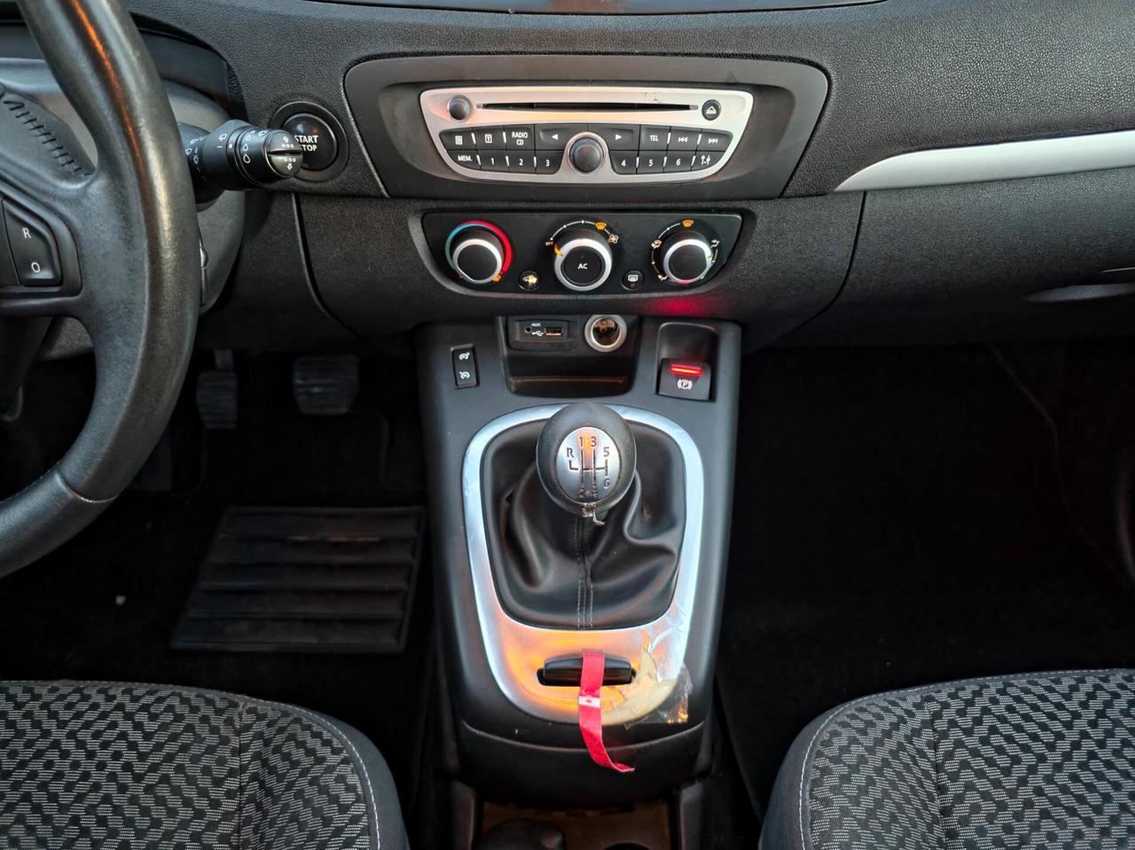 Renault Scenic Scénic X-Mod 1.5 dCi 110CV Luxe E5 Manuale NEO 2011