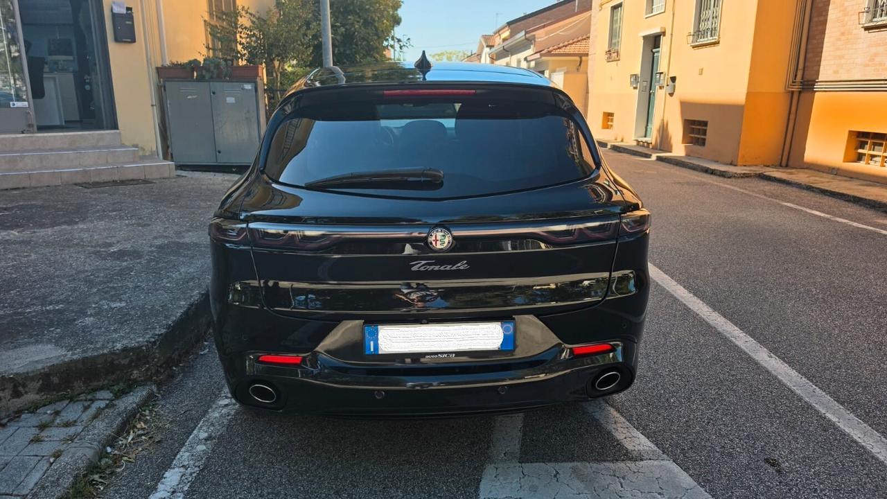 Alfa Romeo Tonale 1.3 280 CV PHEV AT6 Q4 Veloce