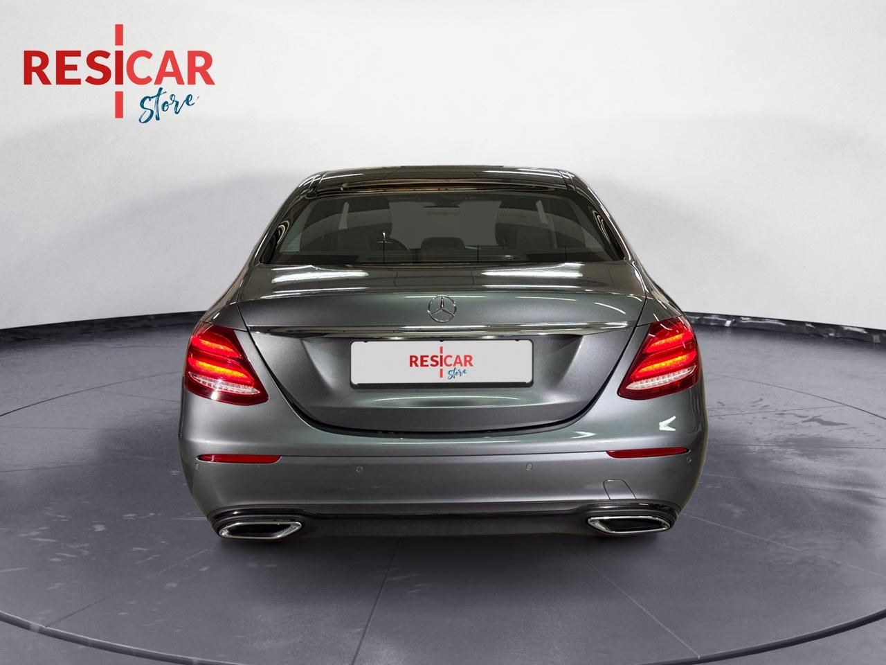 Mercedes-Benz E 200 d Business Sport auto IVA ESPOSTA