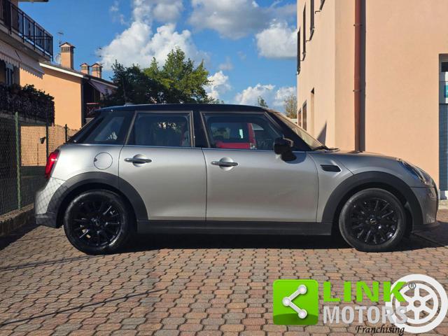 MINI Cooper 1.5 Cooper Essential 5 porte