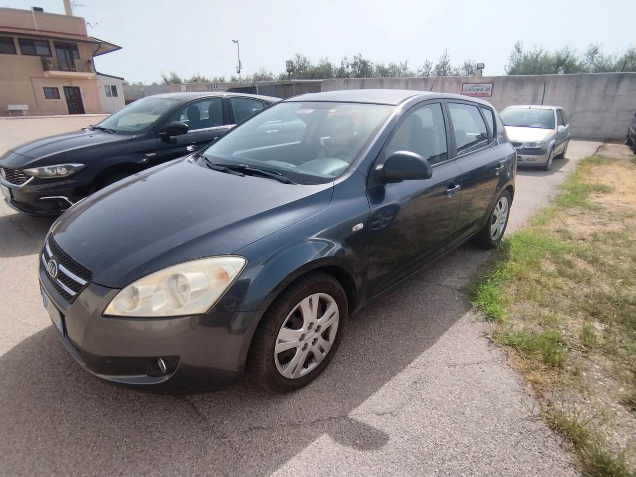 Kia Ceed cee'd 1.4 109CV 5p. LX Bi-Fuel