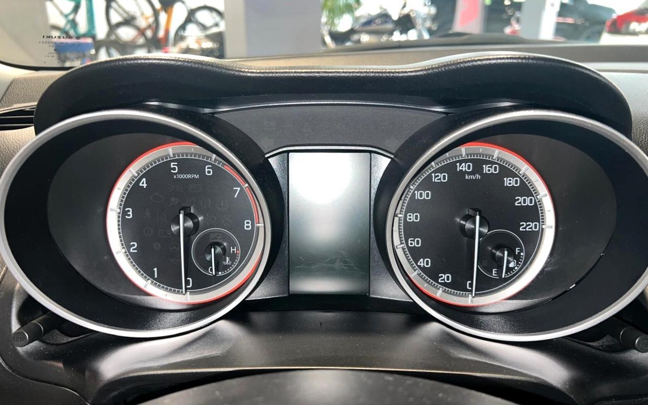 Suzuki Swift 1.2 Hybrid Top