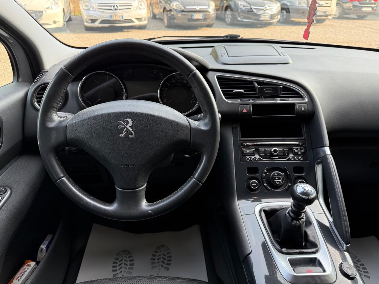Peugeot 3008 1.6 HDi 115CV Business