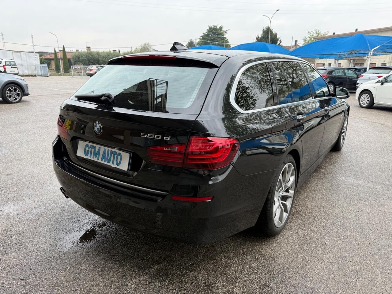 Bmw 520d Touring Luxury - Cambio Automatico