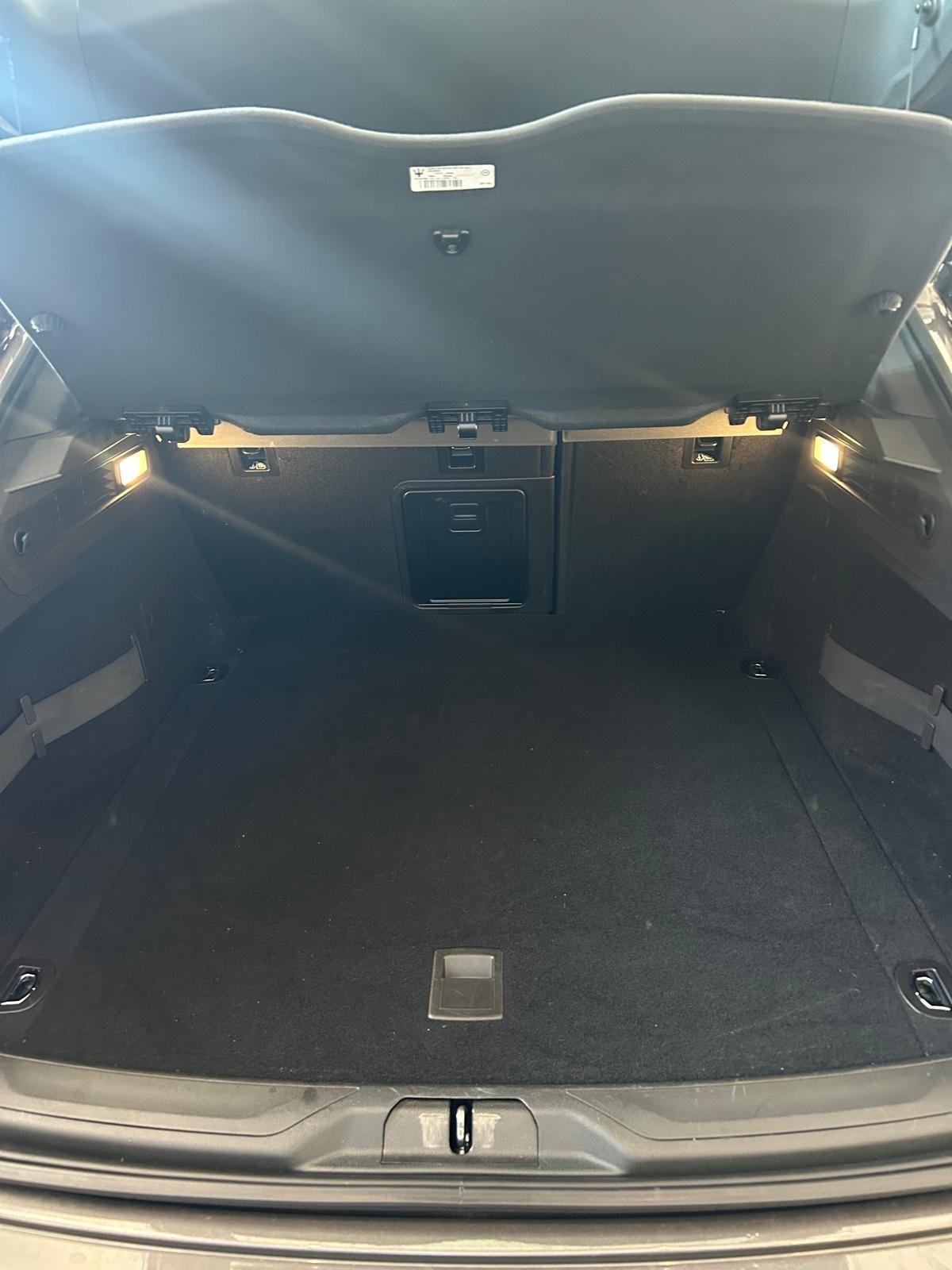 Maserati Levante V6 Diesel 250 CV AWD Gransport