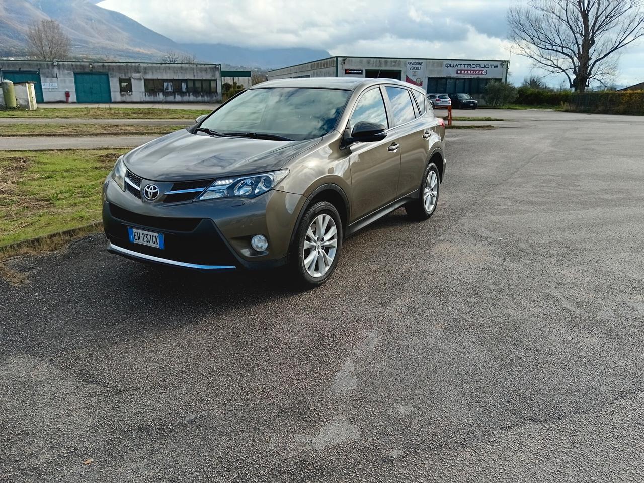 Toyota RAV 4 RAV4 2.2 D-CAT A/T 4WD Style
