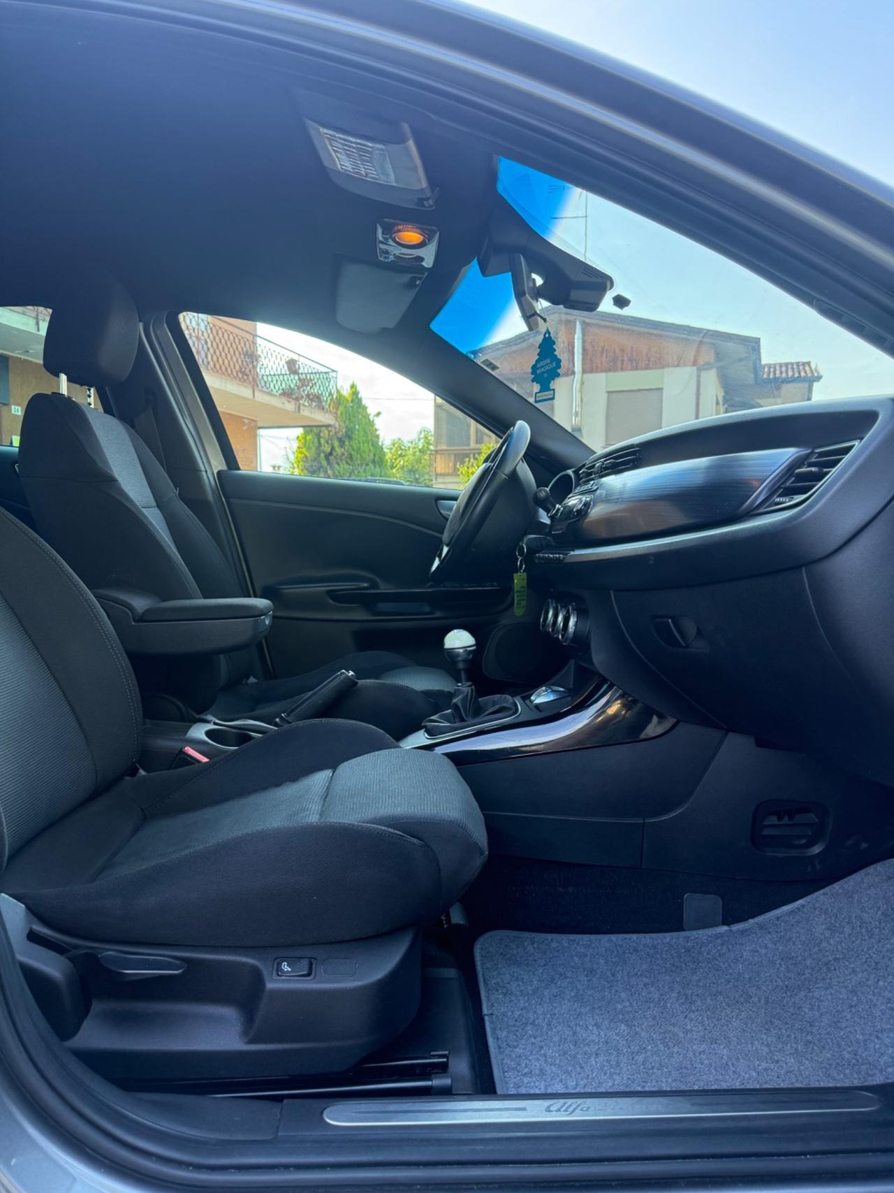 Alfa Romeo Giulietta 1.4 Turbo MultiAir Exclusive