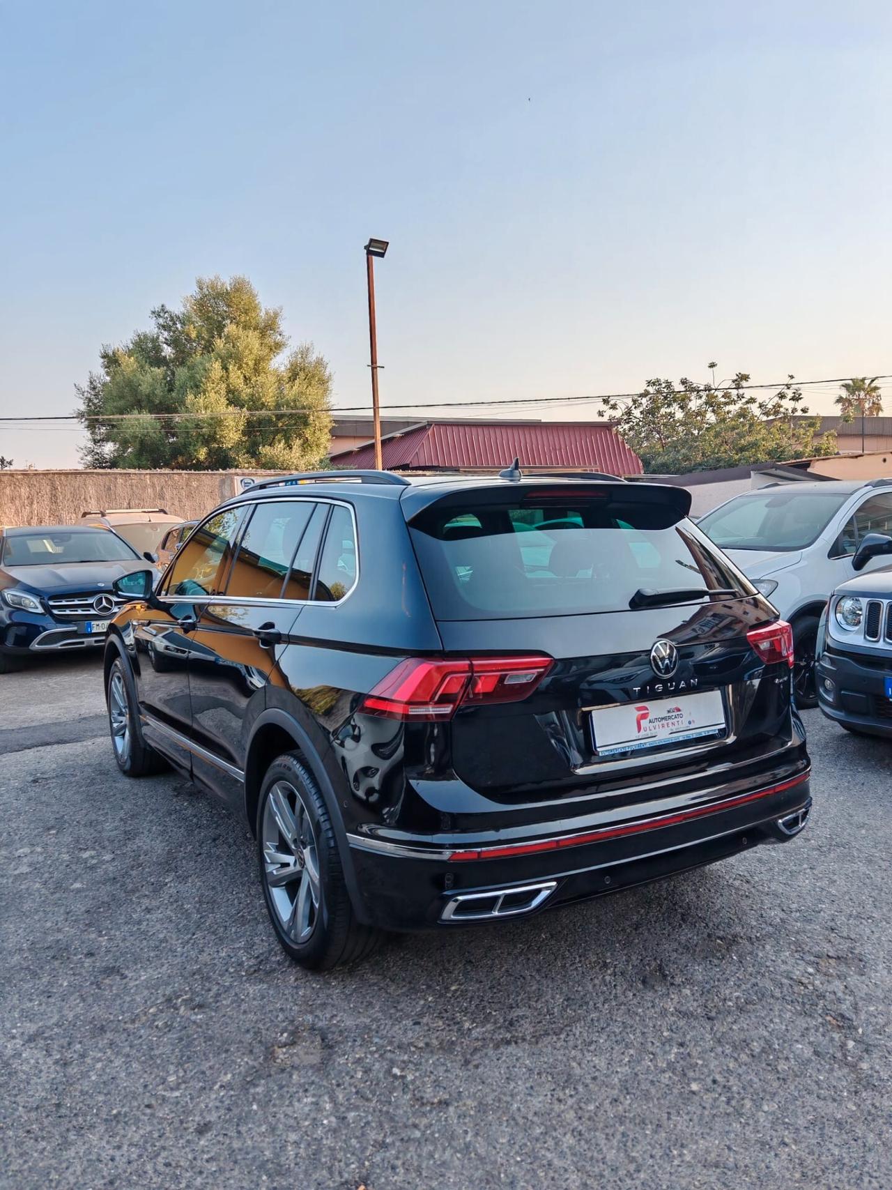 Volkswagen Tiguan 2.0 TDI 150 CV SCR DSG 4MOTION R-Line