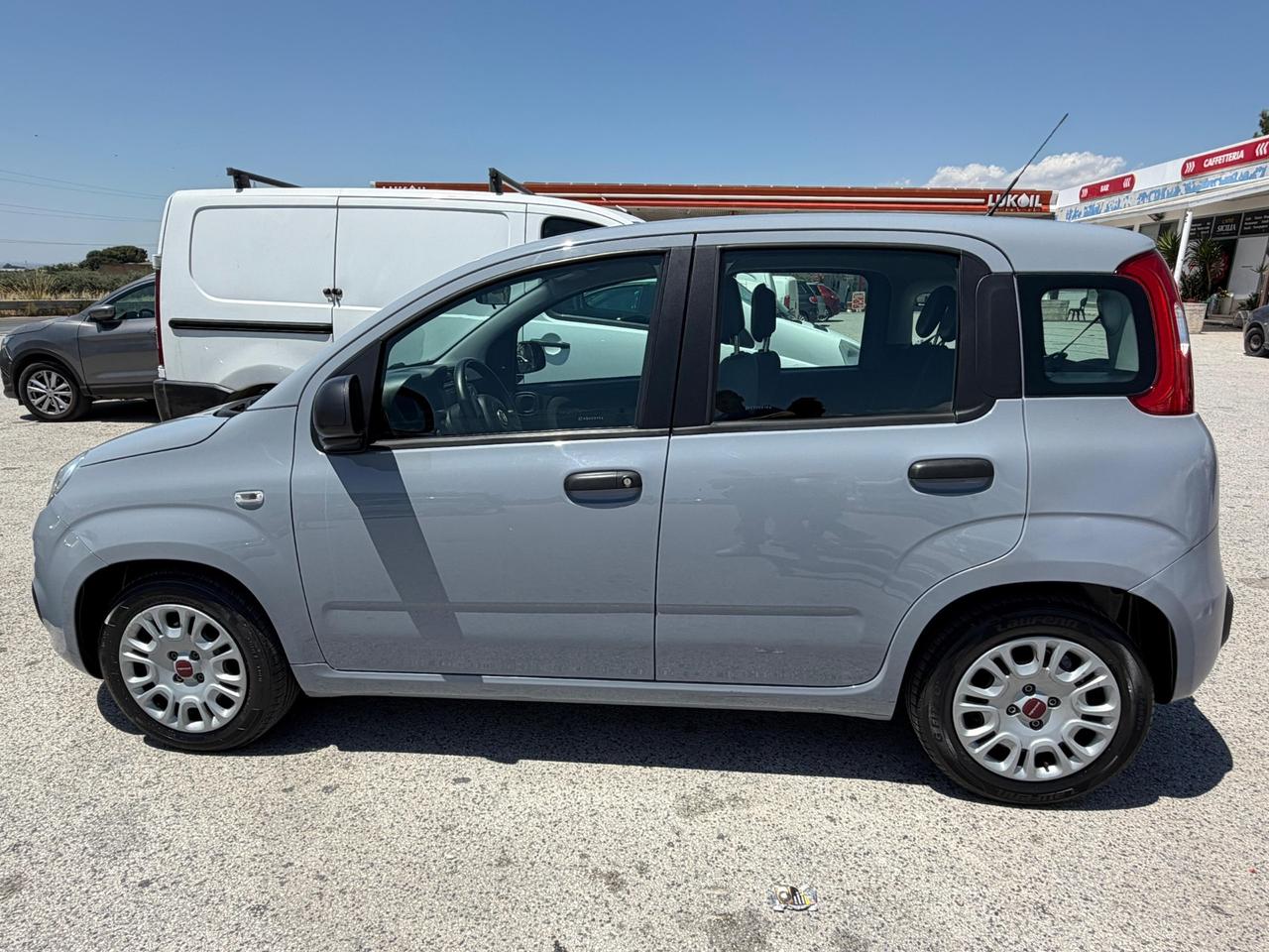 fiat panda benzina bella a dir poco full optional